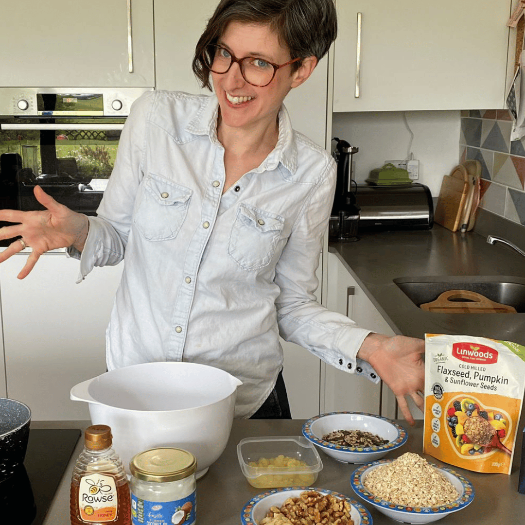 HotTea Mama Simple Lactation Granola, natural ingredients to support a healthy milk supply during breastfeeding
